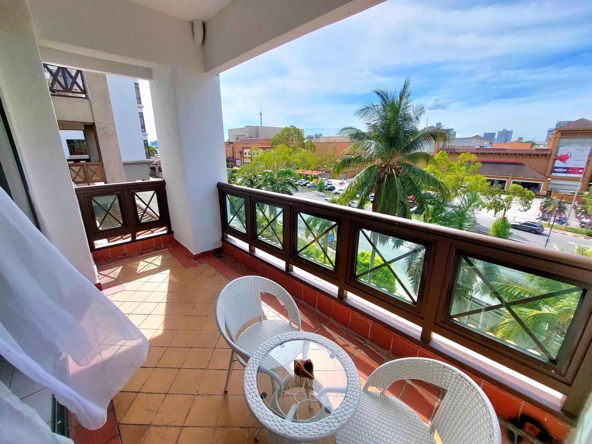 Good2Stay Apartment 6-8Pax L 3R2B L 2 Parking L Coway Water L Unifi I Swimming Pool Malacca Exterior photo